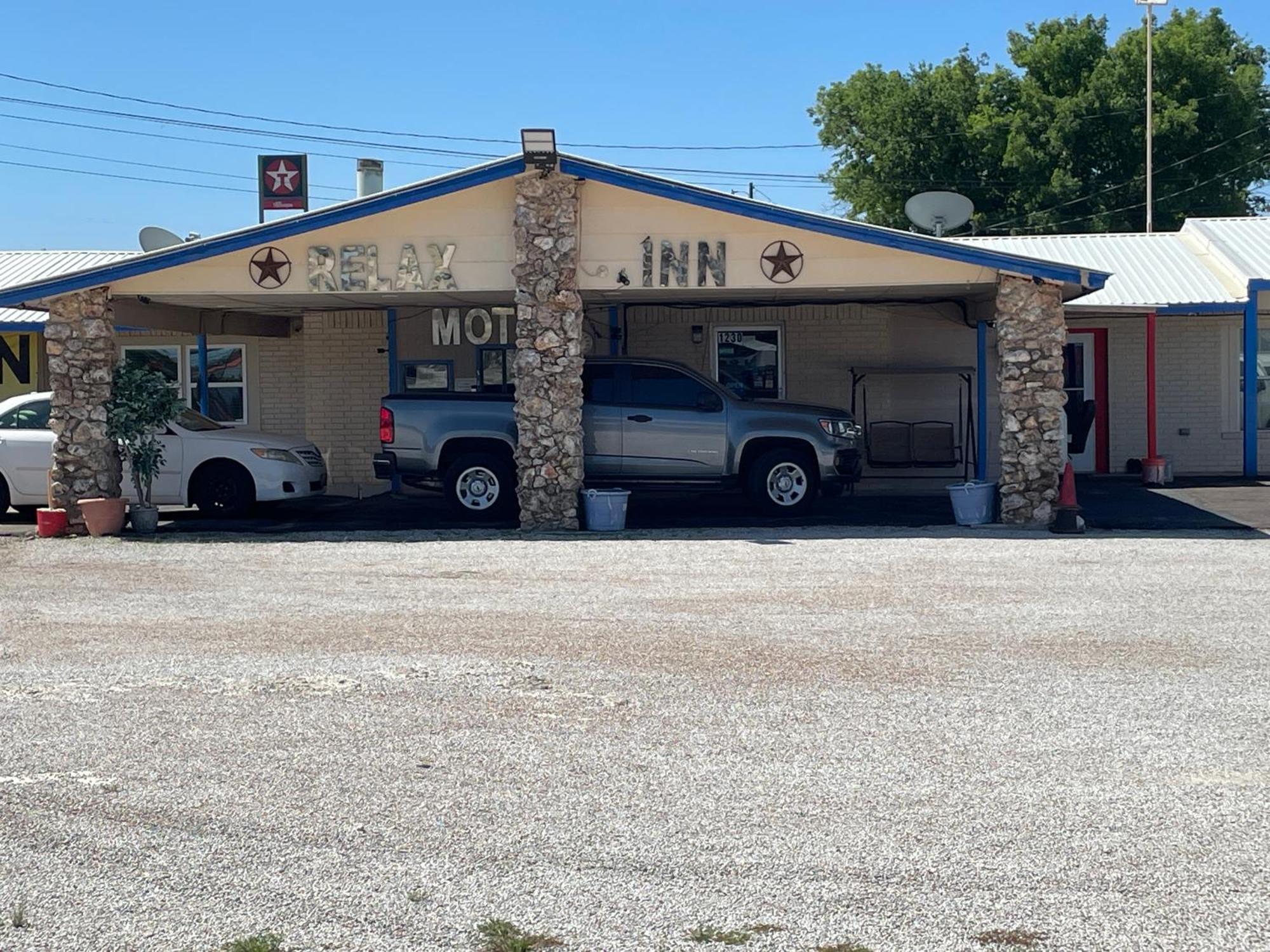 Relax Inn Goldthwaite 外观 照片