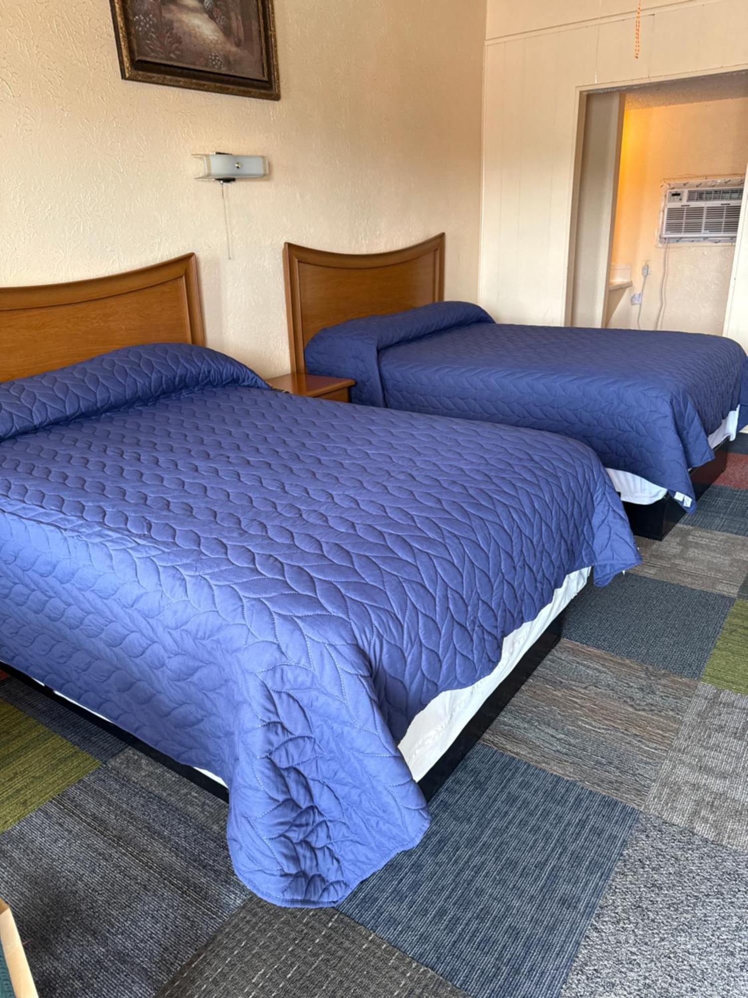 Relax Inn Goldthwaite 外观 照片
