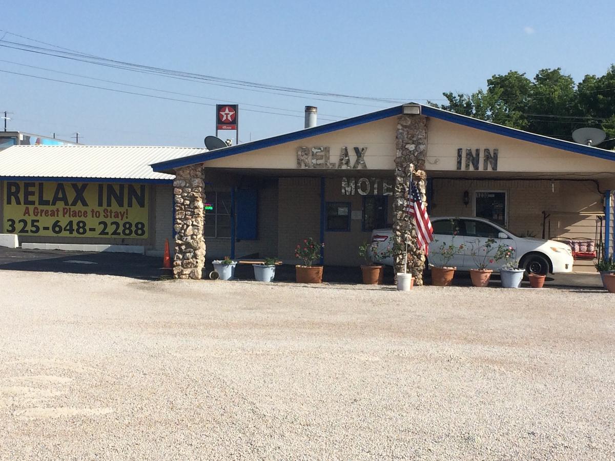 Relax Inn Goldthwaite 外观 照片